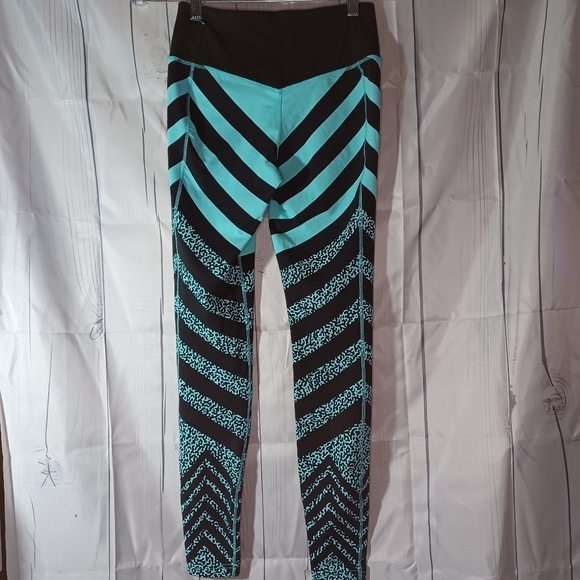 Nike Dri-Fit leggings - Picture 4 of 8